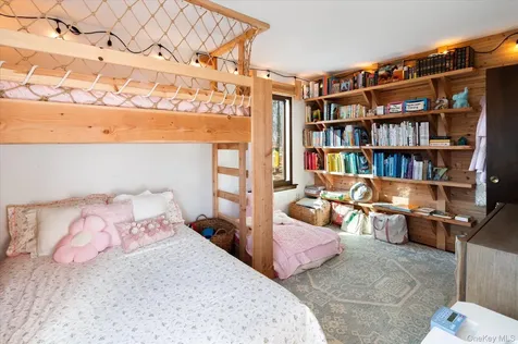 27 Mohawk Lane Yorktown Heights NY 10598