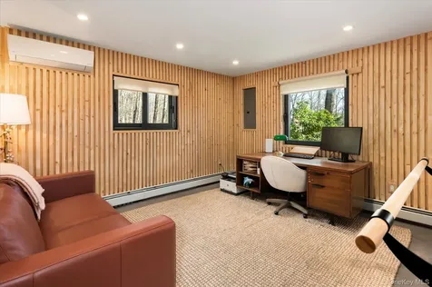 27 Mohawk Lane Yorktown Heights NY 10598