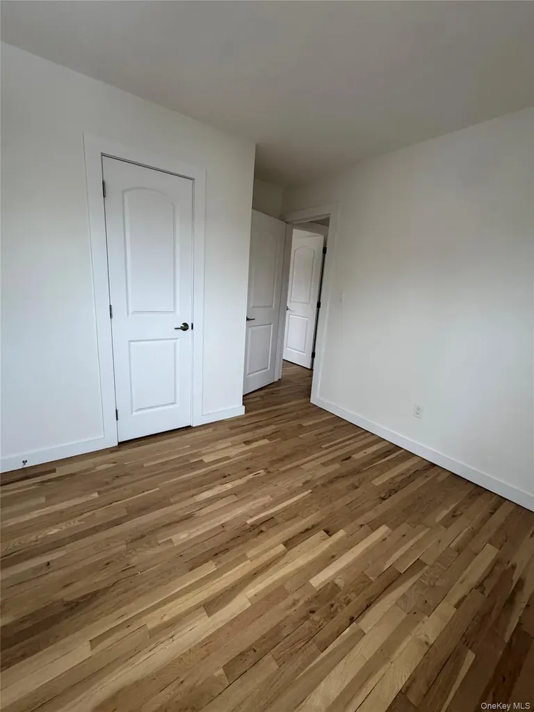 3 Vine Court Centereach NY 11720