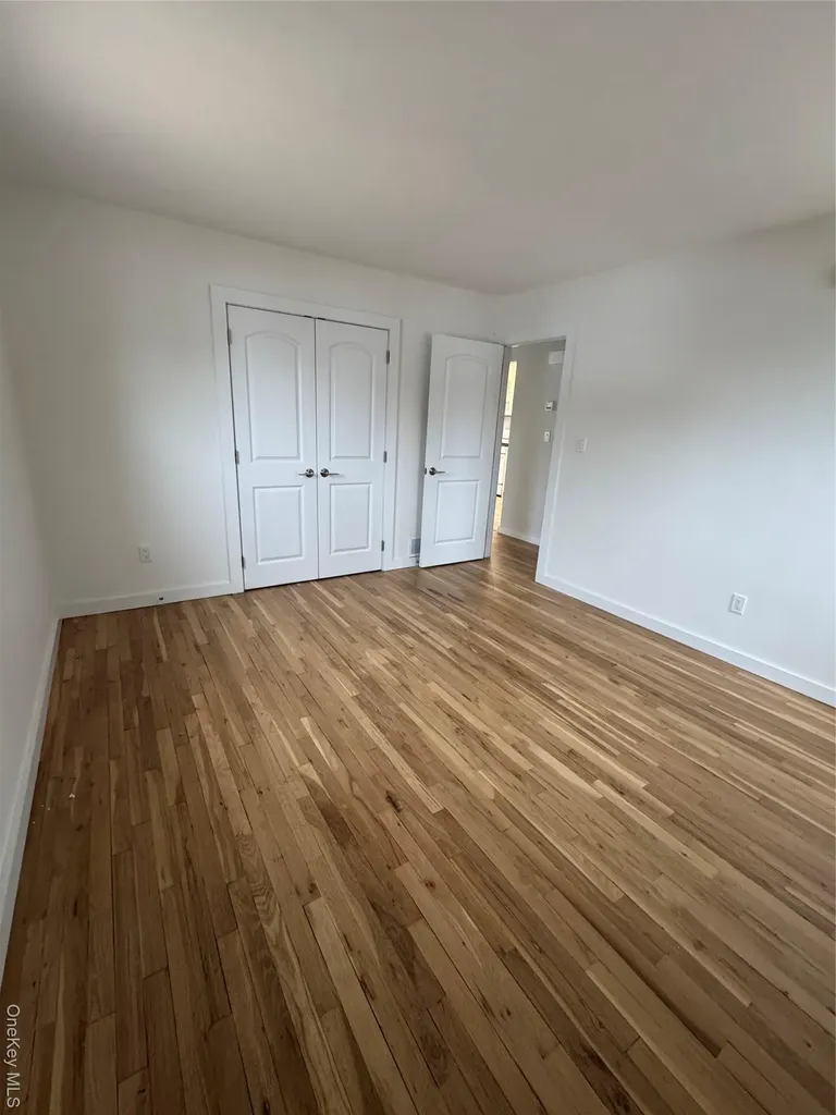 3 Vine Court Centereach NY 11720