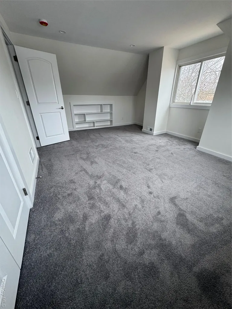 3 Vine Court Centereach NY 11720