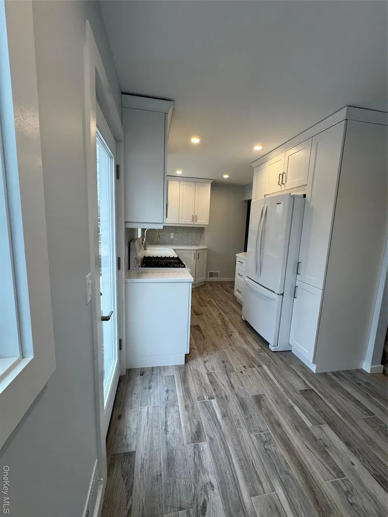 3 Vine Court Centereach NY 11720