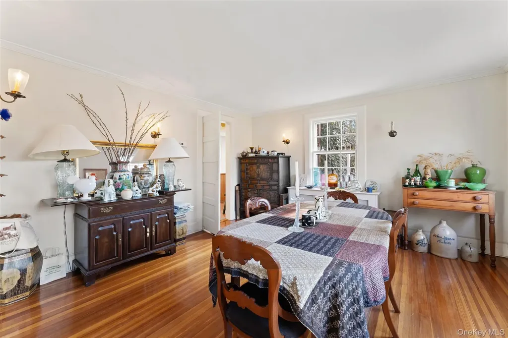 2 Oakwood Place Scarsdale NY 10583