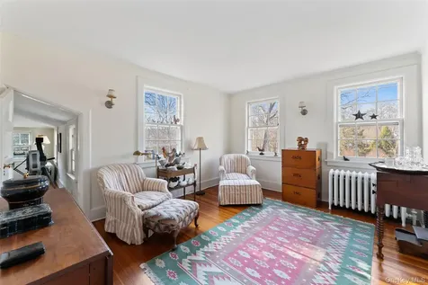 2 Oakwood Place Scarsdale NY 10583