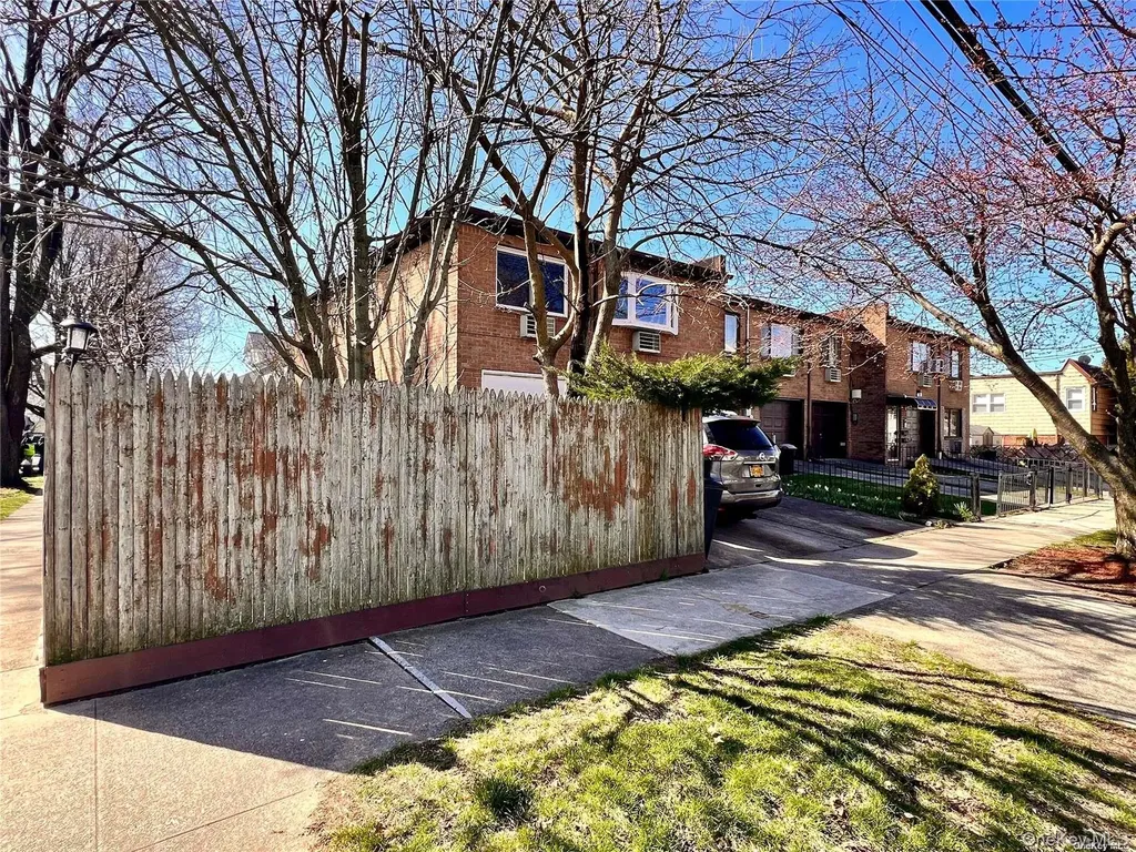 21618 39th Avenue Bayside NY 11361