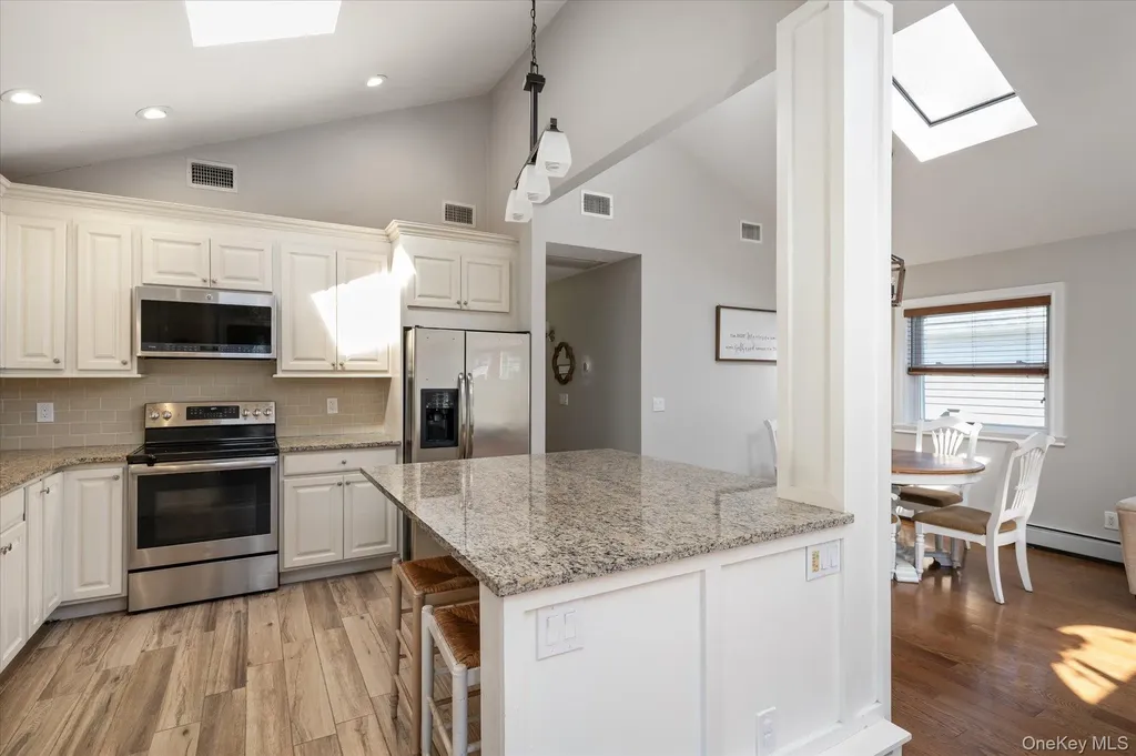 126 Walnut Road Kings Park NY 11754