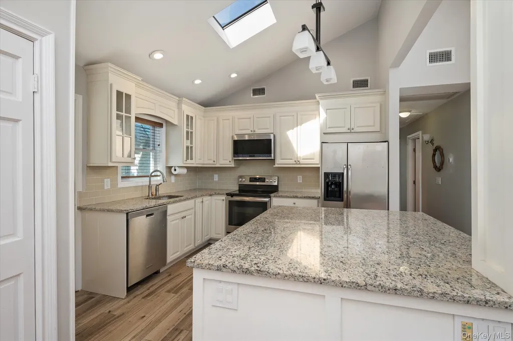 126 Walnut Road Kings Park NY 11754