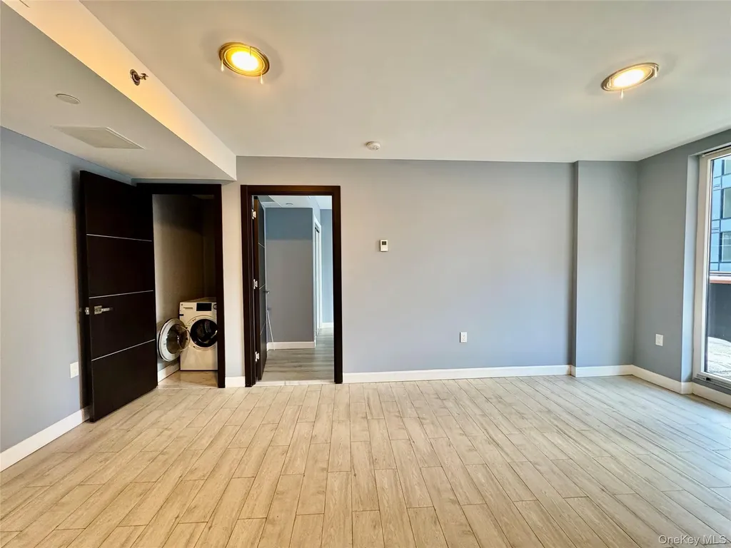 35-20 146th Street Flushing NY 11354