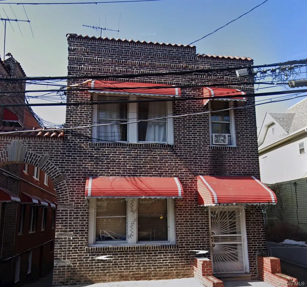 4311 Richardson Avenue Bronx NY 10466