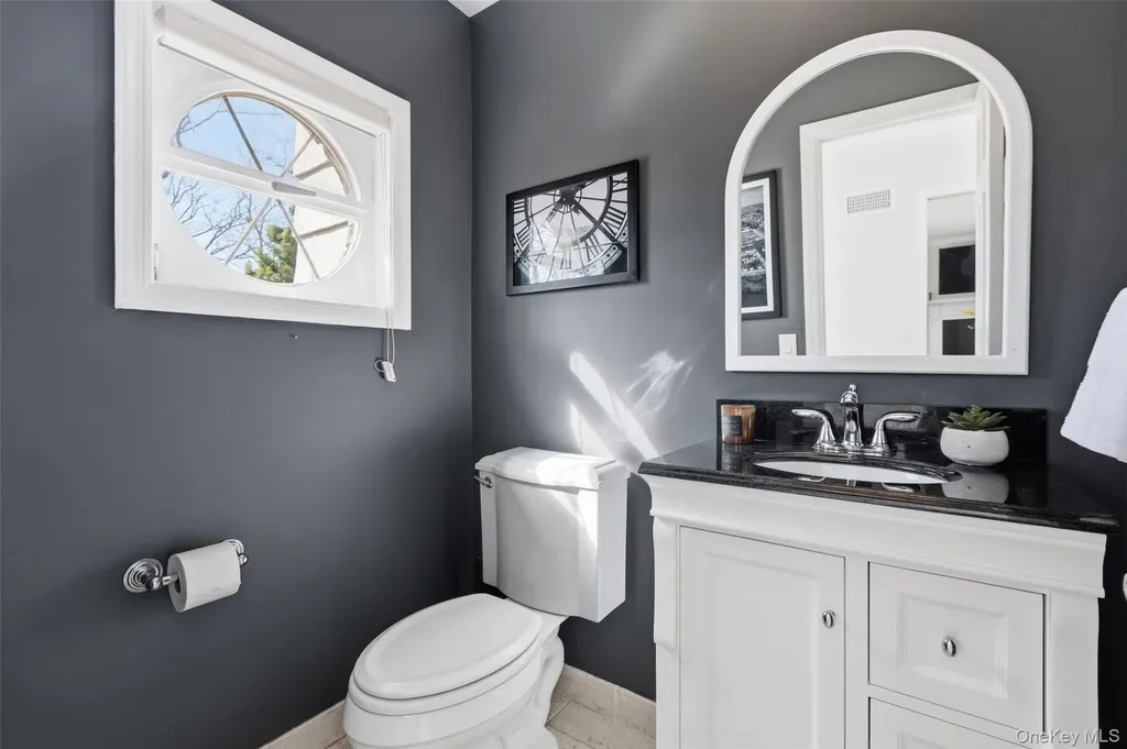 11 Iroquois Trail Harrison NY 10528