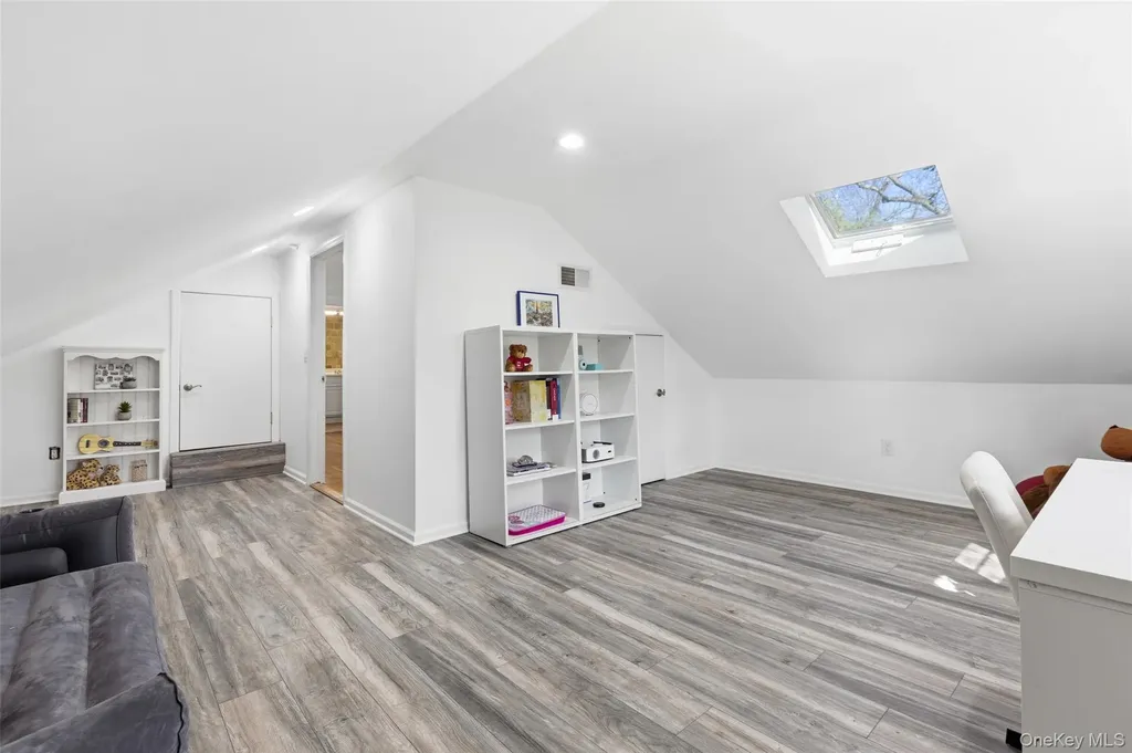 11 Iroquois Trail Harrison NY 10528