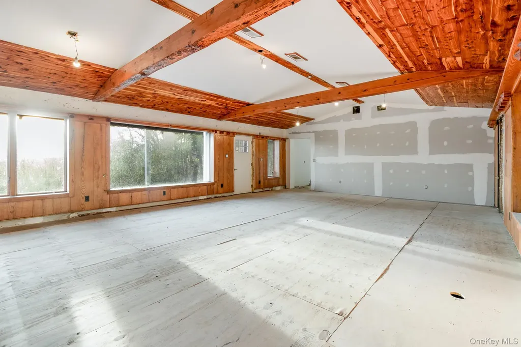 233 Forest Hill Drive Kingston NY 12401