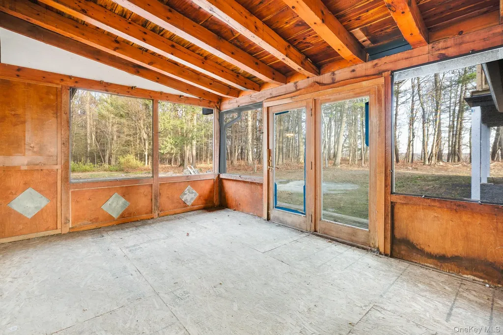 233 Forest Hill Drive Kingston NY 12401