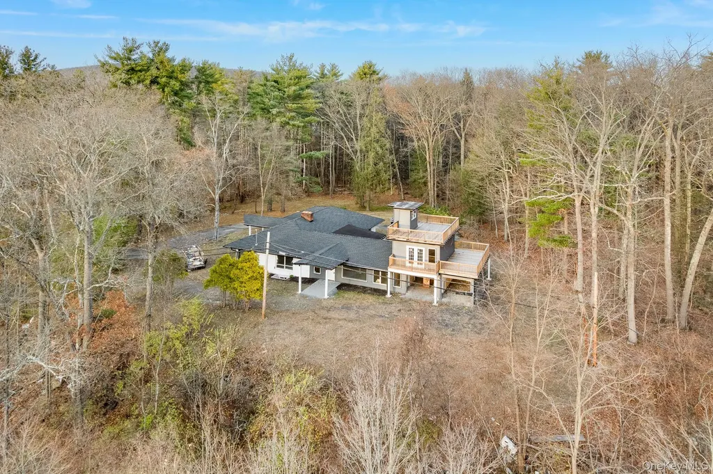 233 Forest Hill Drive Kingston NY 12401