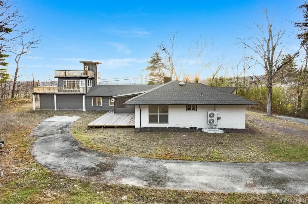 233 Forest Hill Drive Kingston NY 12401
