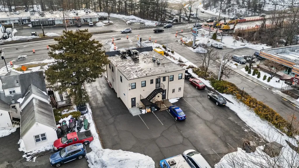 133 Route 304 Nanuet NY 10954