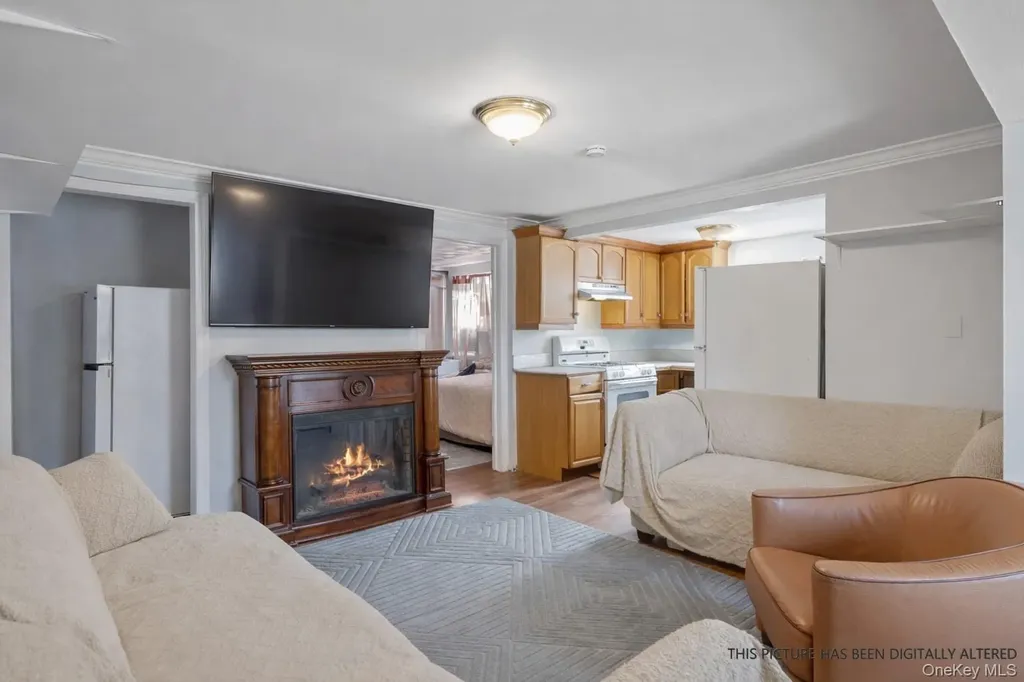 346 Maple Avenue Riverhead NY 11901