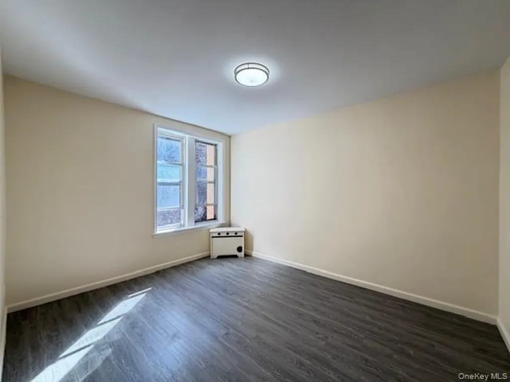 2896 Heath Avenue Bronx NY 10463