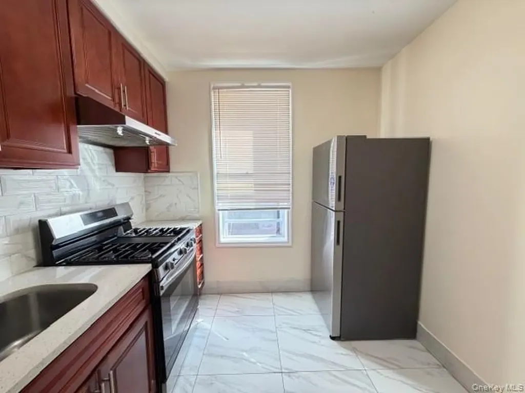 2896 Heath Avenue Bronx NY 10463
