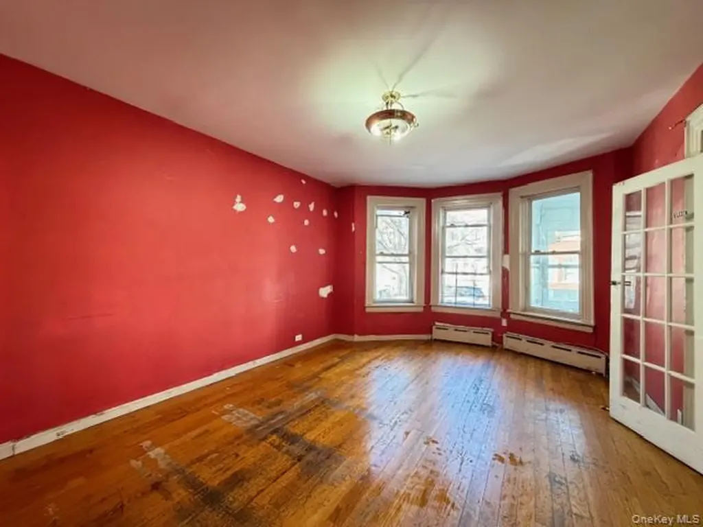 2896 Heath Avenue Bronx NY 10463