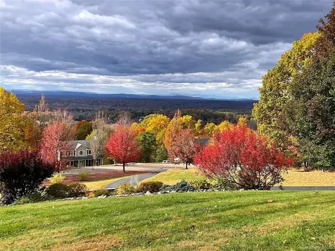 220 Devon Farms Road Stormville NY 12582
