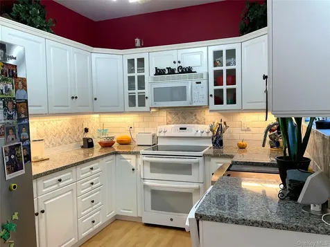 220 Devon Farms Road Stormville NY 12582
