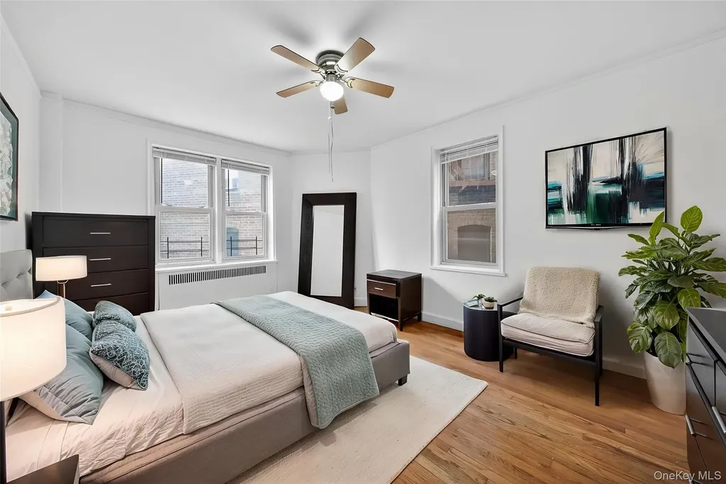 2190 Boston Road Bronx NY 10462