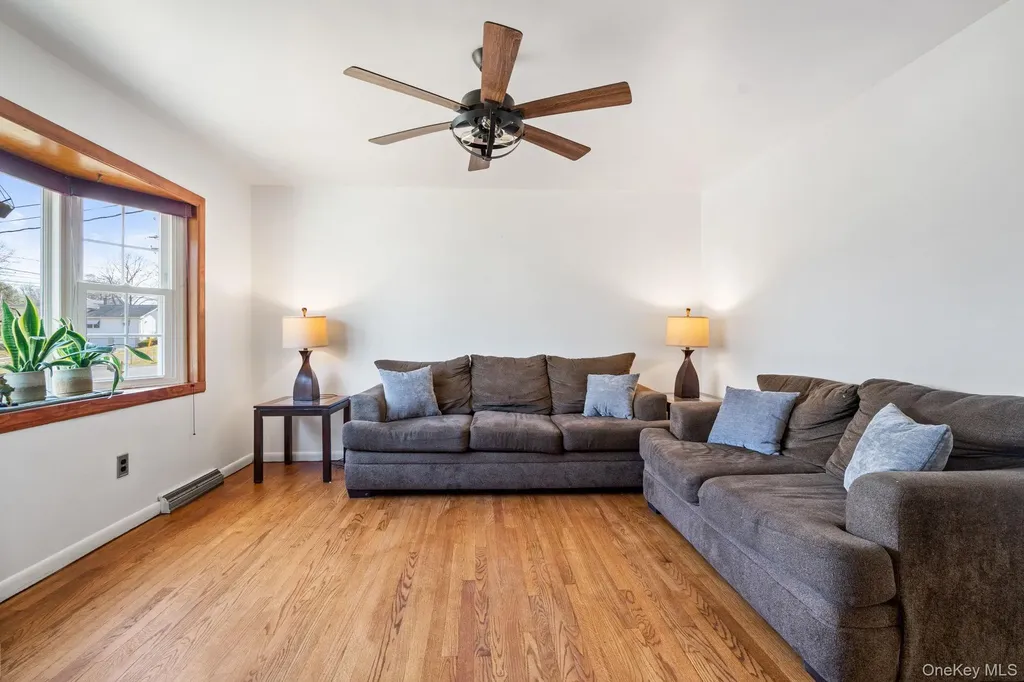 48 Loch Lomond Lane Middletown NY 10941