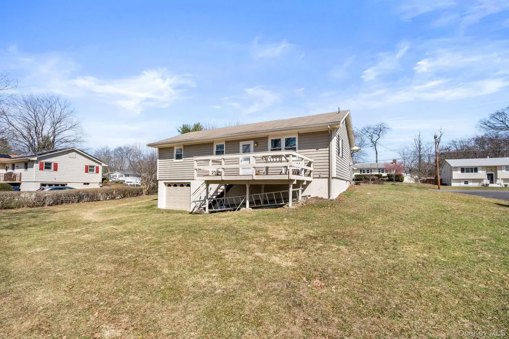 48 Loch Lomond Lane Middletown NY 10941
