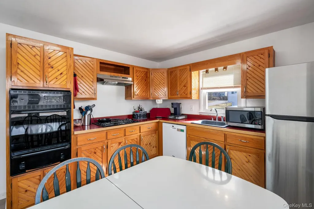 48 Loch Lomond Lane Middletown NY 10941