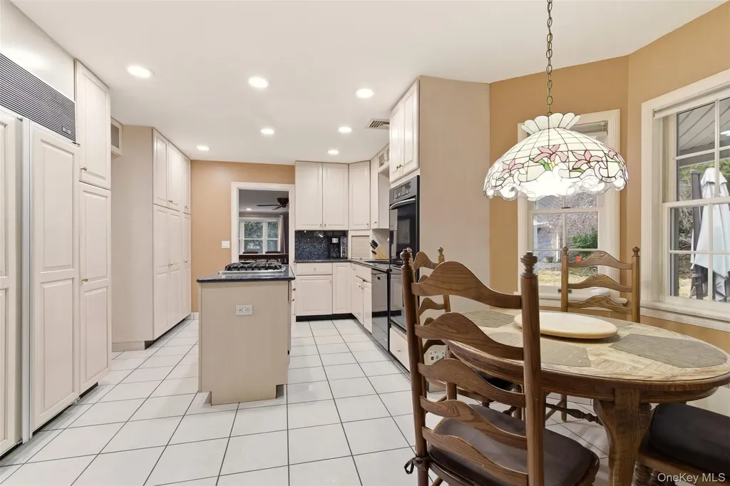 101 Convent Road Syosset NY 11791