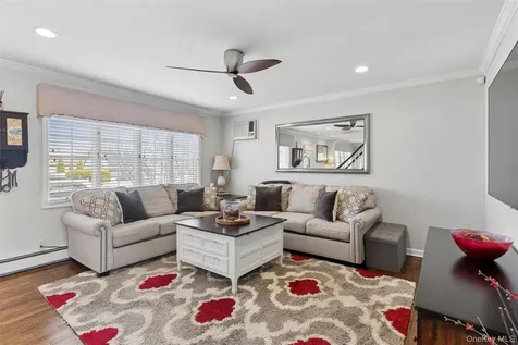 2576 Legion Street Bellmore NY 11710