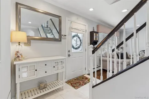 2576 Legion Street Bellmore NY 11710