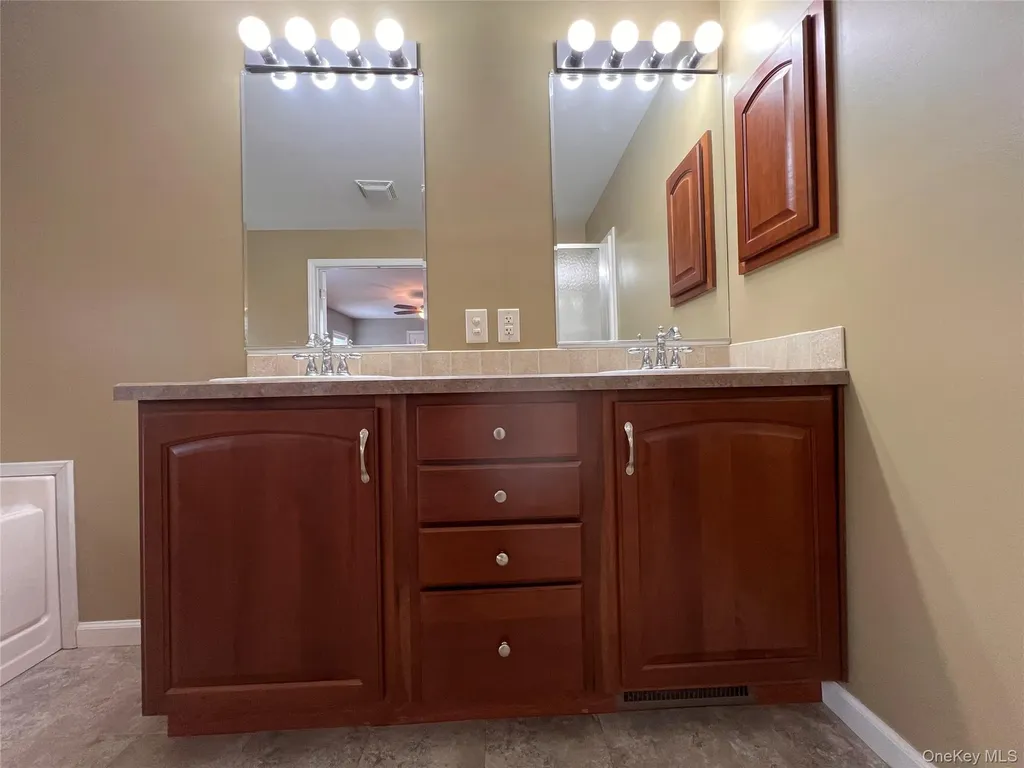 6 Old State Road Highland Falls NY 10928