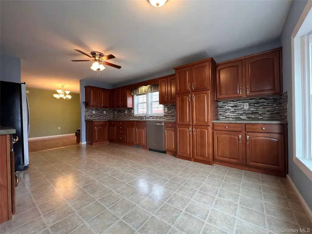 6 Old State Road Highland Falls NY 10928