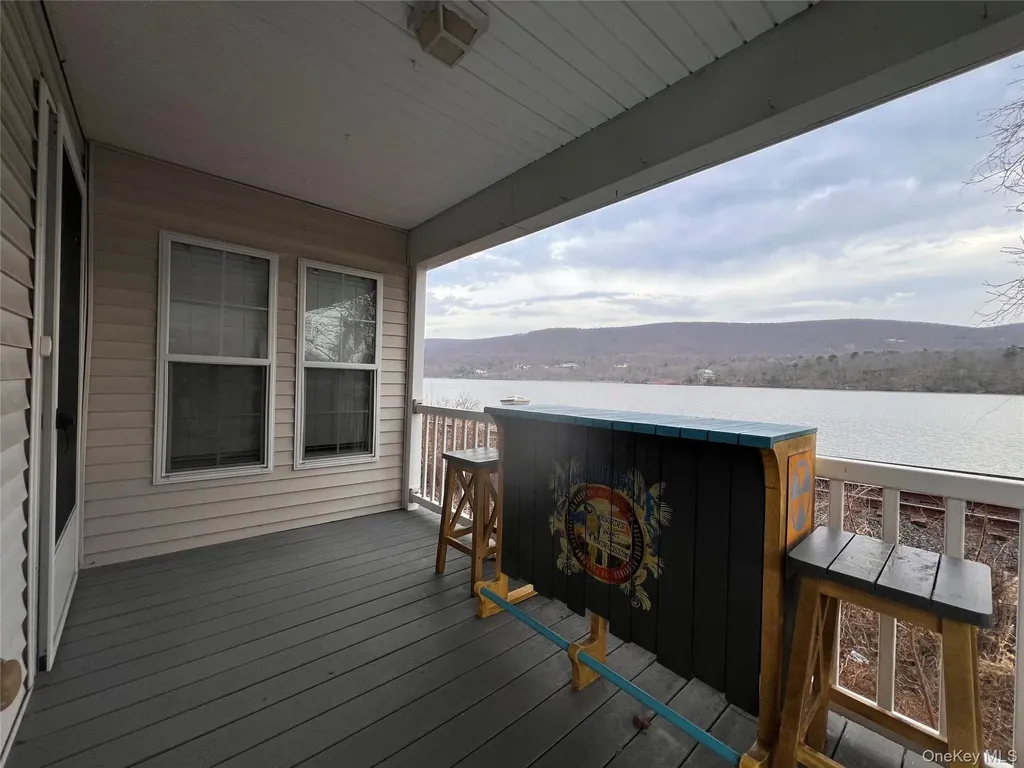 6 Old State Road Highland Falls NY 10928