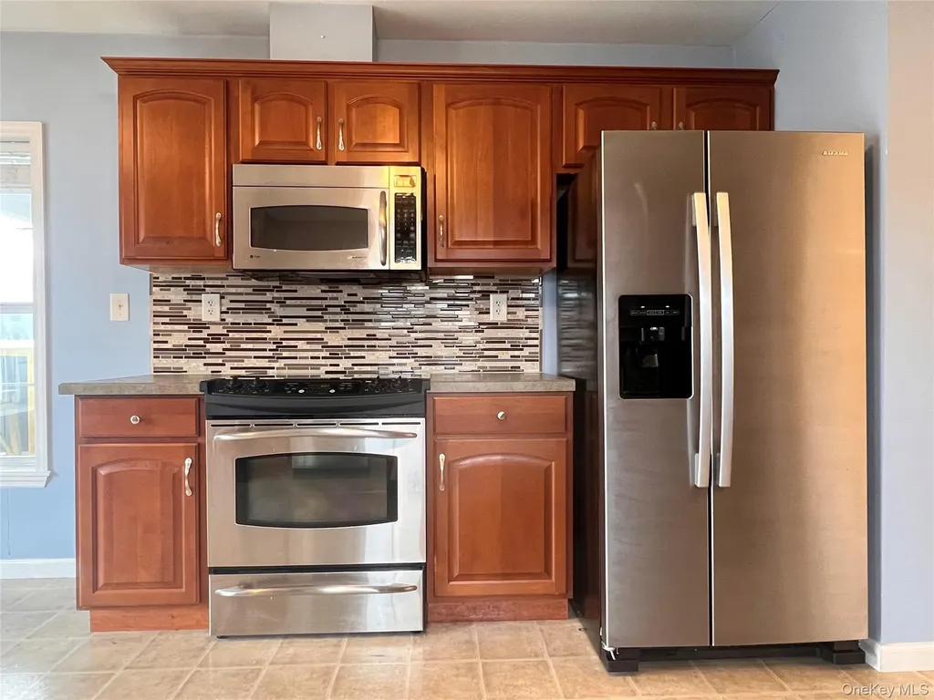 6 Old State Road Highland Falls NY 10928