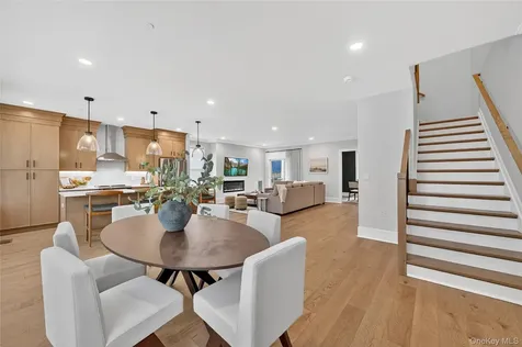 1847 Soundview Court Yorktown Heights NY 10598