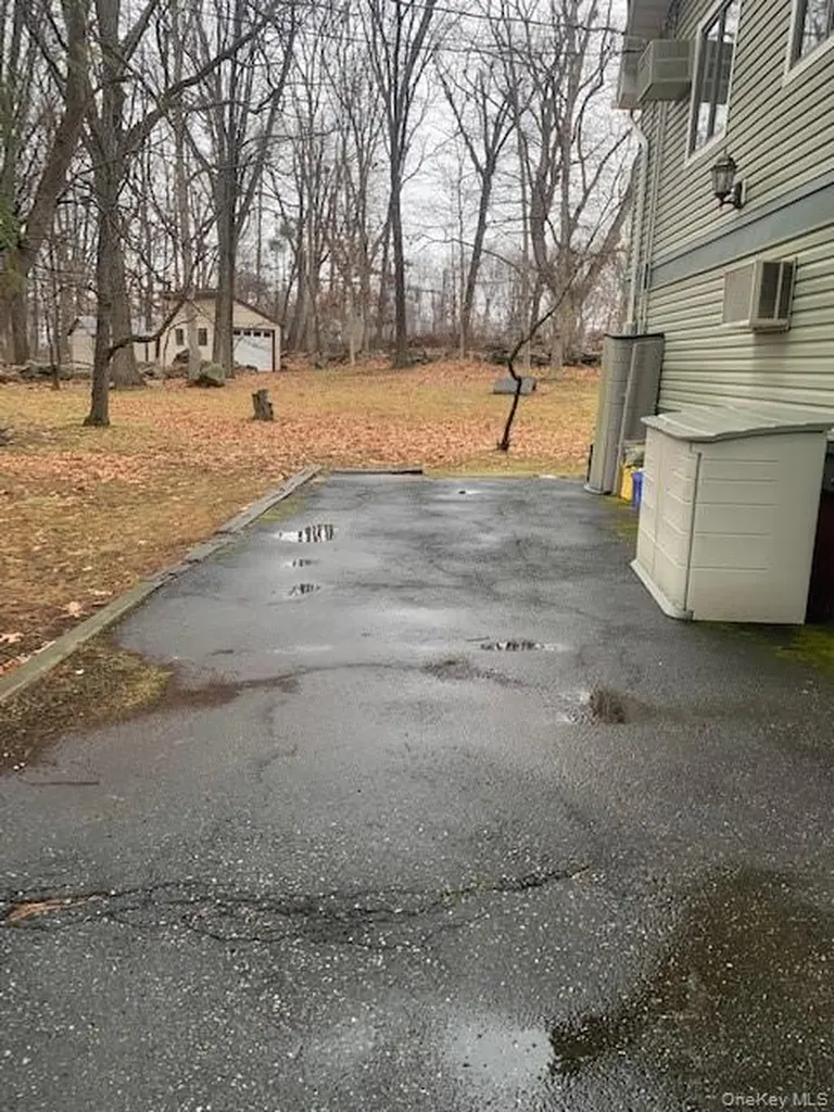 8 Concord Drive Stony Point NY 10980