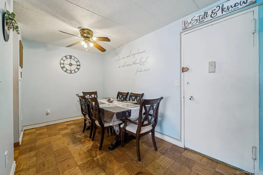 1085 Warburton Avenue Yonkers NY 10701