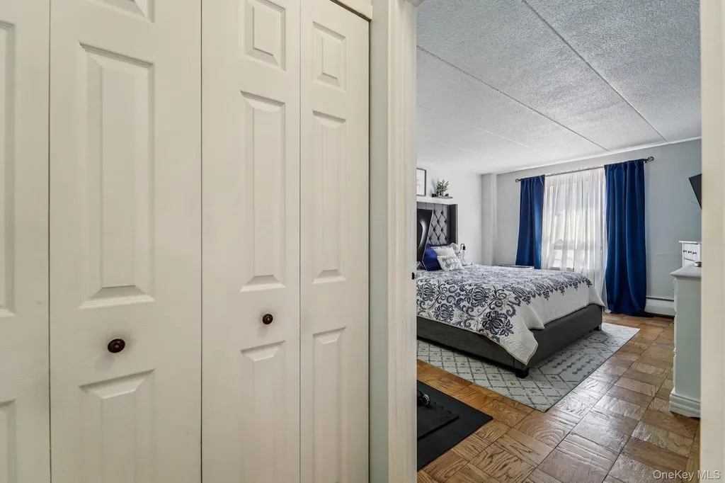 1085 Warburton Avenue Yonkers NY 10701
