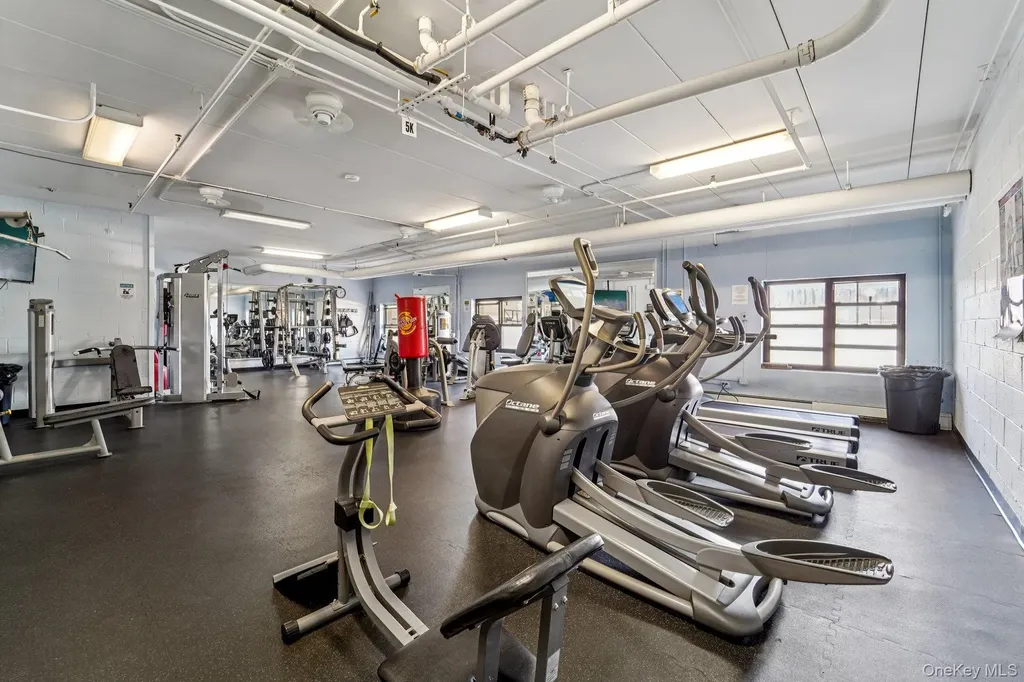 1085 Warburton Avenue Yonkers NY 10701