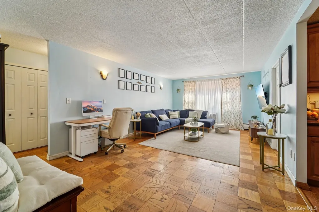 1085 Warburton Avenue Yonkers NY 10701