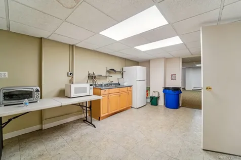 1085 Warburton Avenue Yonkers NY 10701