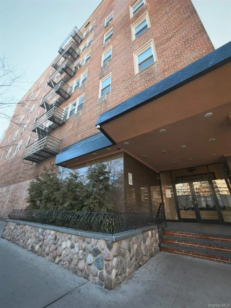 134-54 Maple Avenue Flushing NY 11355