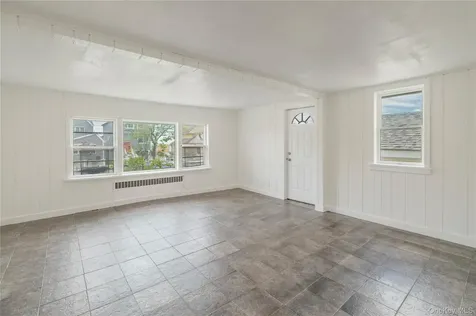 14-11 Cross Bay Boulevard Broad Channel NY 11693