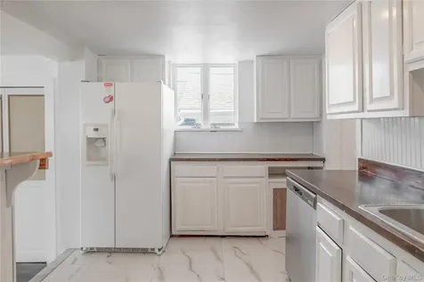 14-11 Cross Bay Boulevard Broad Channel NY 11693