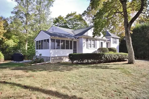 47 Fuller Road Briarcliff Manor NY 10510