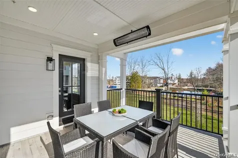 1842 Soundview Court Yorktown Heights NY 10598