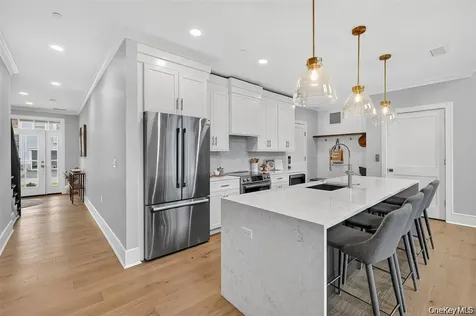 1842 Soundview Court Yorktown Heights NY 10598